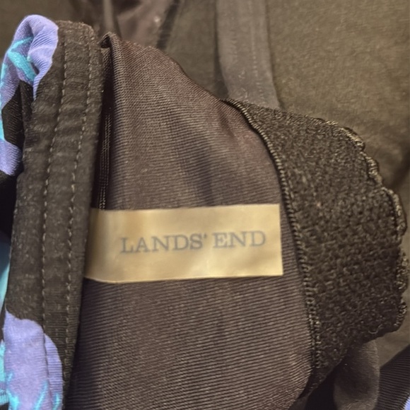 Lands’ End Women’s tankini swim top size 14. - Picture 5 of 8